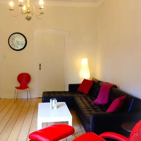 Lage! Im Herzen Von Einbeck! 3 Schlafzimmer, Garten! Lejlighed