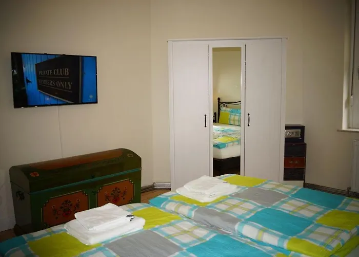 Exklusives 4* Im Herzen Von Einbeck! 3 Schlafzimmer, Garten! Apartment Einbeck