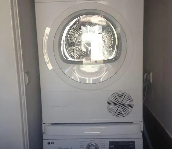 Apartment Exklusives 4* Im Herzen Von Einbeck! 3 Schlafzimmer, Garten! *